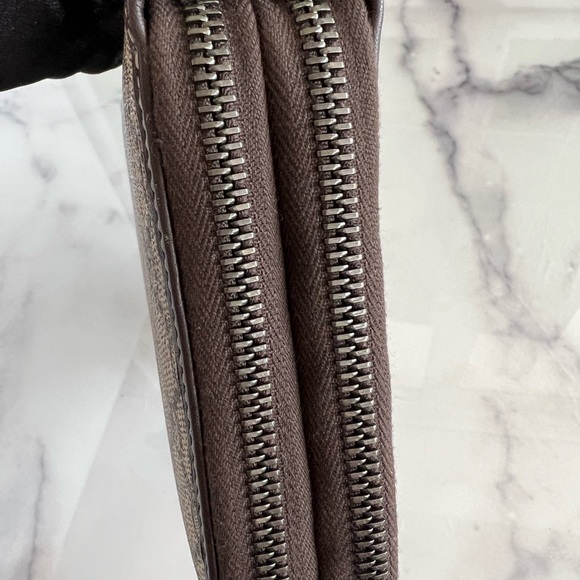 Authentic Gucci double  Zip top handle Clutch Bag - Picture 5 of 16